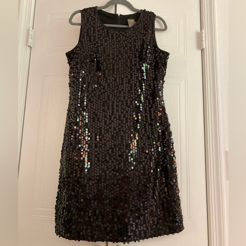 Taylor Dresses Black Stretch Sequin Sheath Dress - Size 10